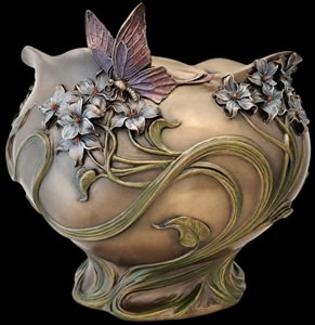 ART NOUVEAU VASE